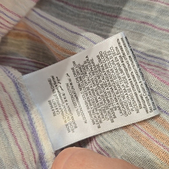 Bcbgeneration Women Chiffon Smocked Striped SquareStriped Sleeve blouse top sz S - Picture 8 of 8